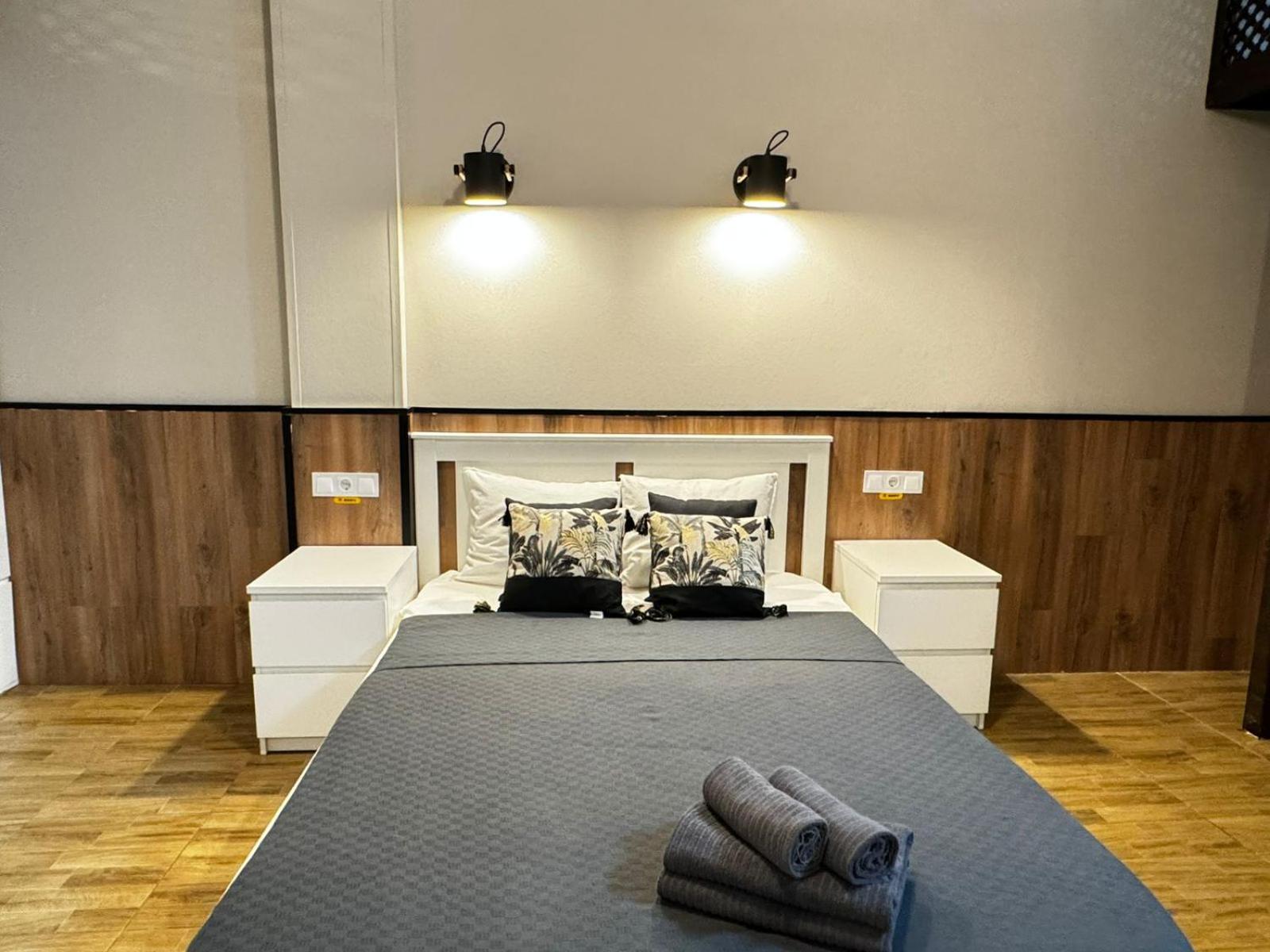 Lliri 7 Apartment Valencia Bagian luar foto